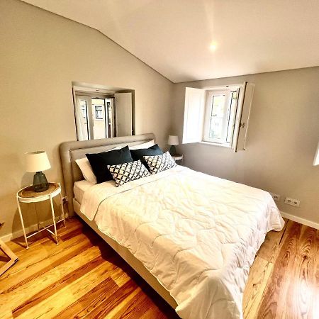 Discover Lisbons History - Stylish Apartment In Alfama Luaran gambar
