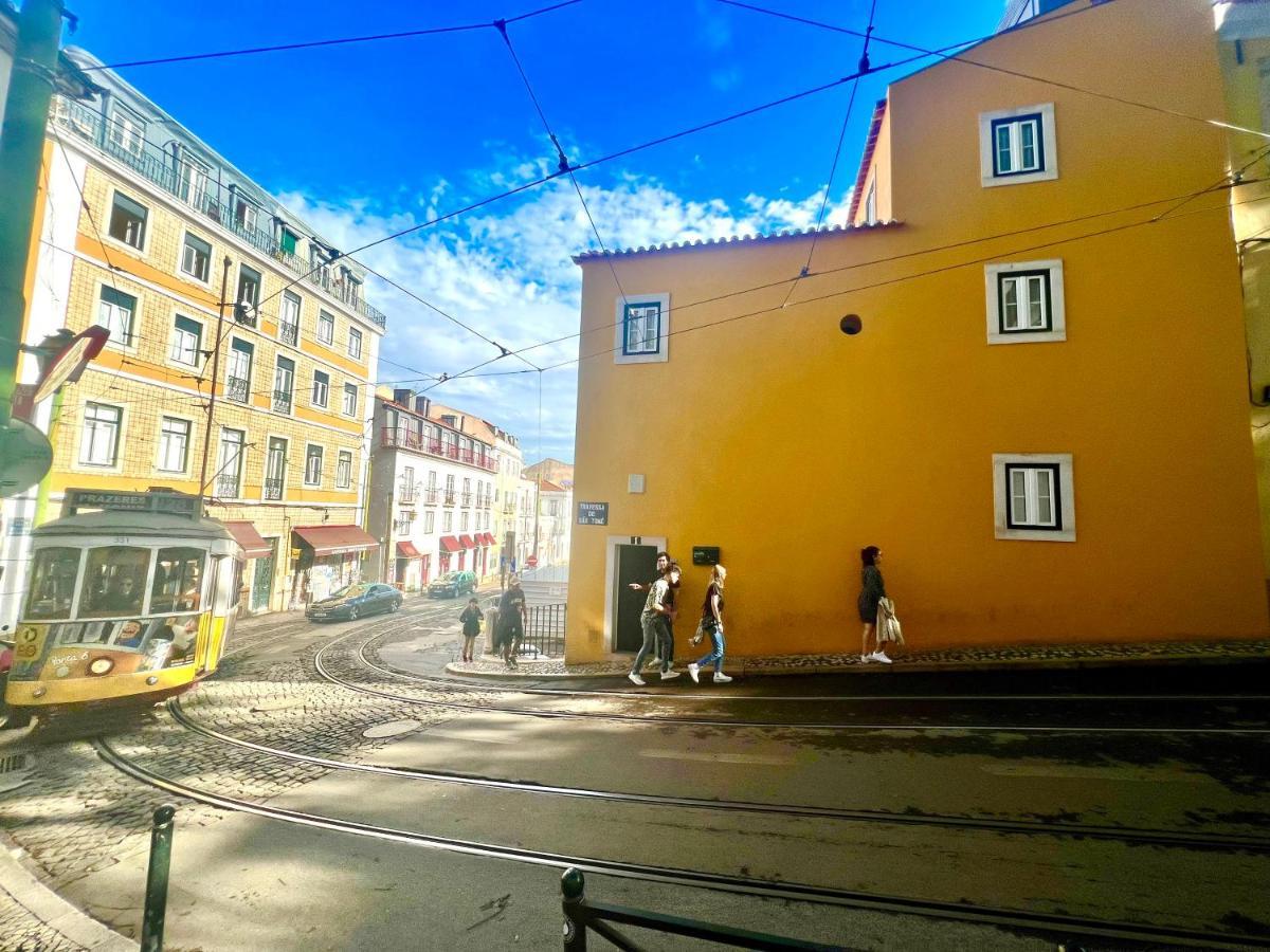 Discover Lisbons History - Stylish Apartment In Alfama Luaran gambar