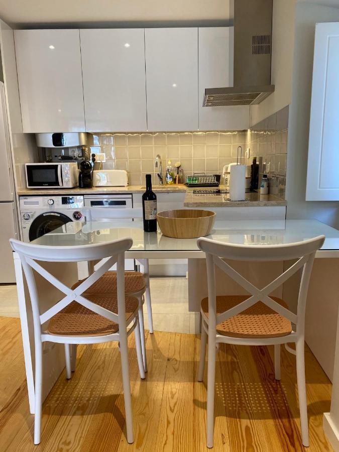 Discover Lisbons History - Stylish Apartment In Alfama Luaran gambar